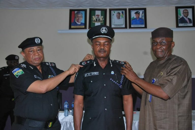 AIG Lawan Jimeta, AIG zone 5, decorating some of the newly promoted senior officers in the zonal headquarters on Tuesday.