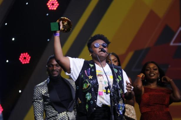 Teni’s ‘Romance’ With Wizkid, How She Started Music And Her Profile