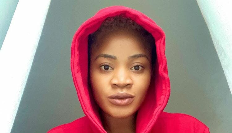 Actress Uche Ogbodo Attacks Social Media Critic