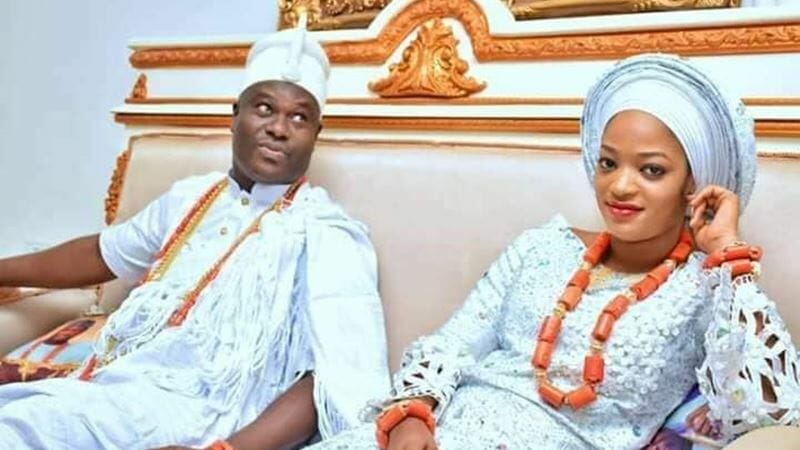 BREAKING: Queen Naomi Divorces Ooni Of Ife, Says She’s No Longer A Slave
