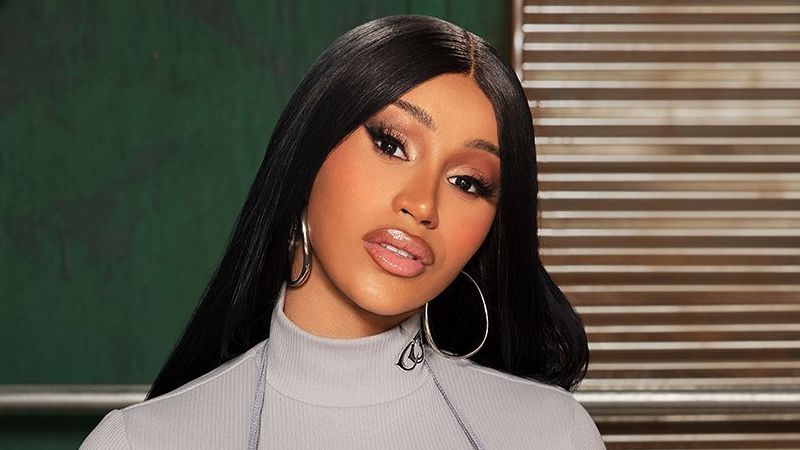 Being Famous Is Boring —Cardi B Laments