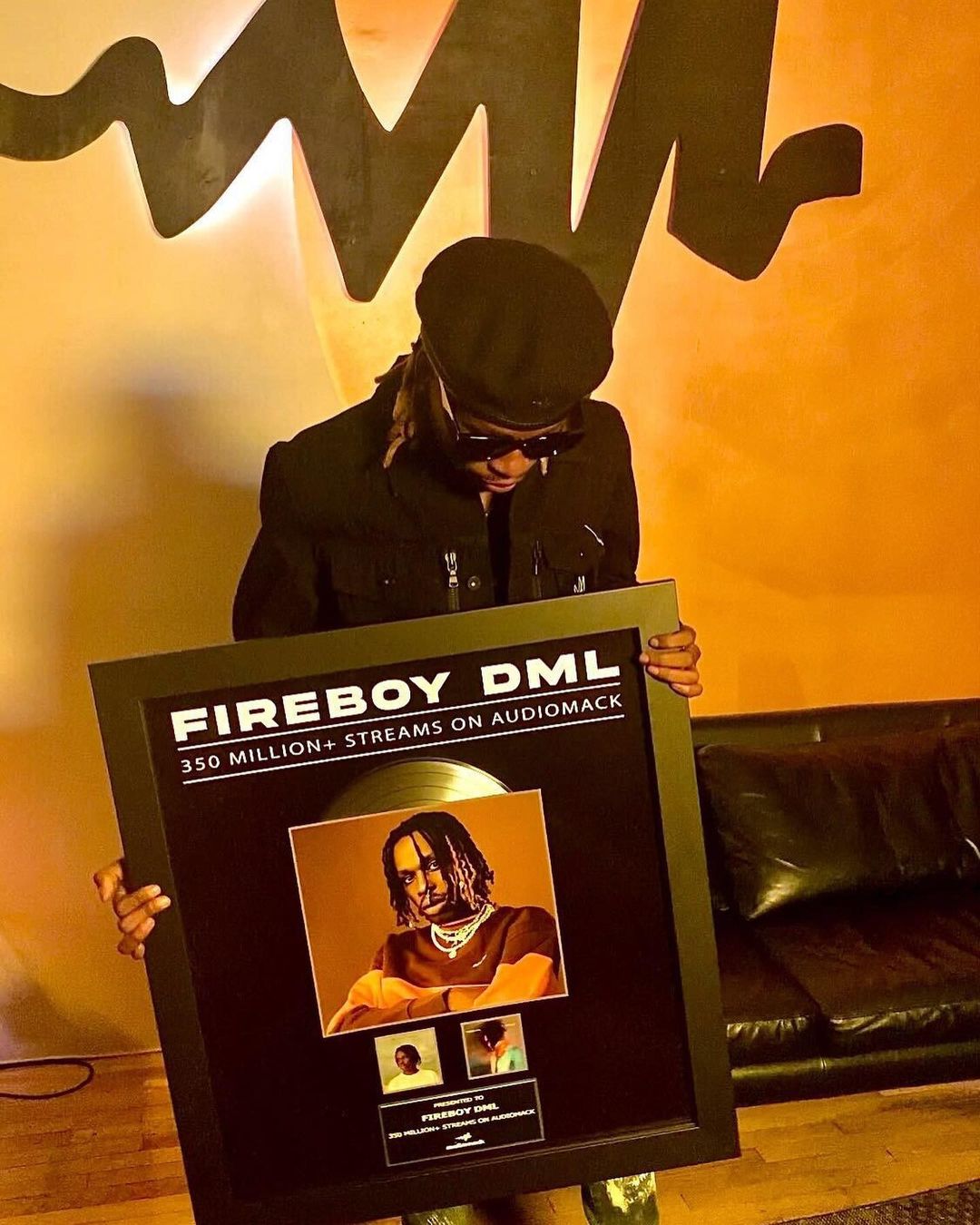 Fireboy DML Gets AudioMack Plaque For Achieving Over 350 Million Streams (Photos)