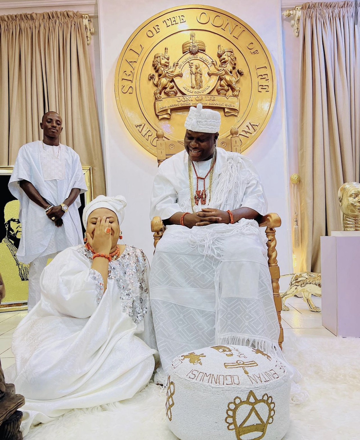 Actress, Nkechi Blessing one step closer; blushes hard as she finally meets Ooni of Ife