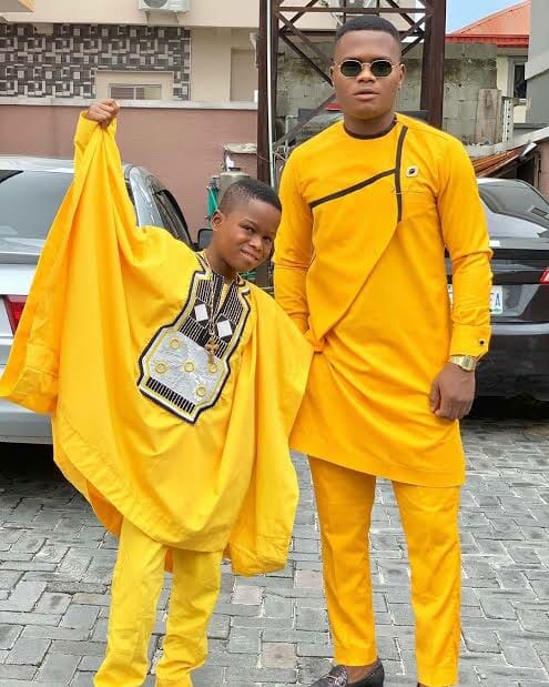 Intelligent Tope with elder brother, Oluwadolarz
