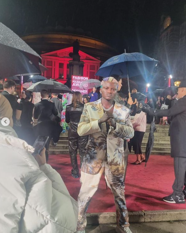 Portable surprises fans with presence at London Fashion Awards