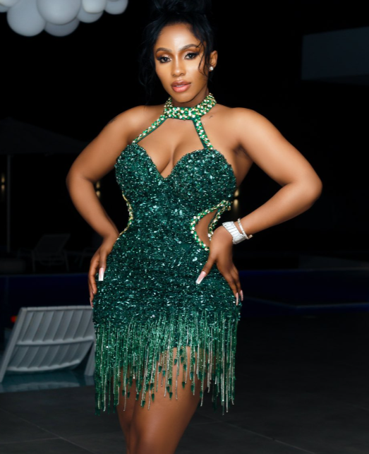 Mercy Eke stuns fans with million-naira bouquet gift from mystery man