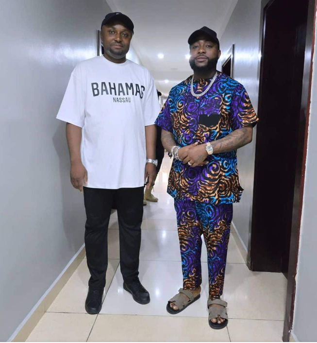 Israel DMW affirms Davido's identity in viral photo, provides crucial context