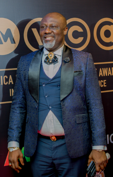 Davido crowned leader of Nigerian music Industry by Dino Melaye