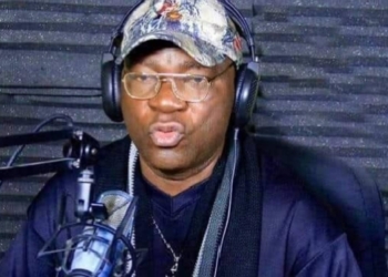 Kola Olootu names 3 most powerful Yoruba kings in history, teases mystery 4th, internet erupts (VIDEO)