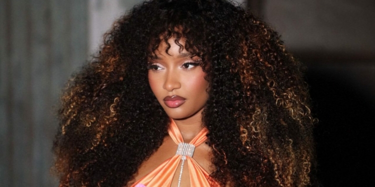 Ayra Starr makes history as first African female artist to hit 5 million Spotify followers