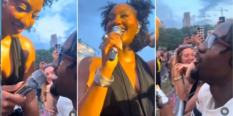 I like older women – 22-year-old fan boldly flirts with Tems on stage, singer plays along