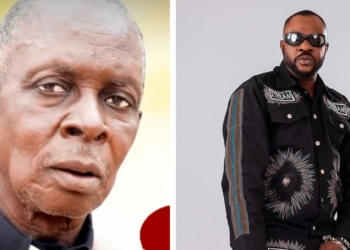 Odunlade Adekola loses father