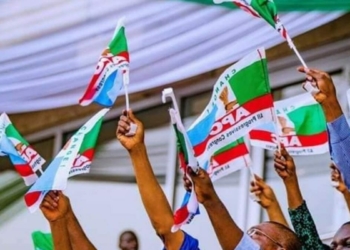 Lagos Baale Threatens Residents