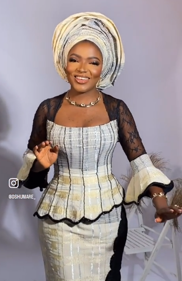 Talented lady transforms her mom 42-year-old Aso-Oke into fashionable outfit 