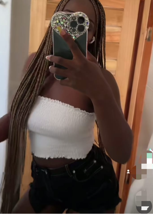 Mixed reactions as lady seeks breakup and money from boyfriend