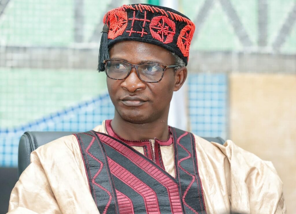 Dr John Elaigwu Odogbo