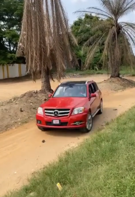 Drama as senior secondary student cruises to school in million naira Benz