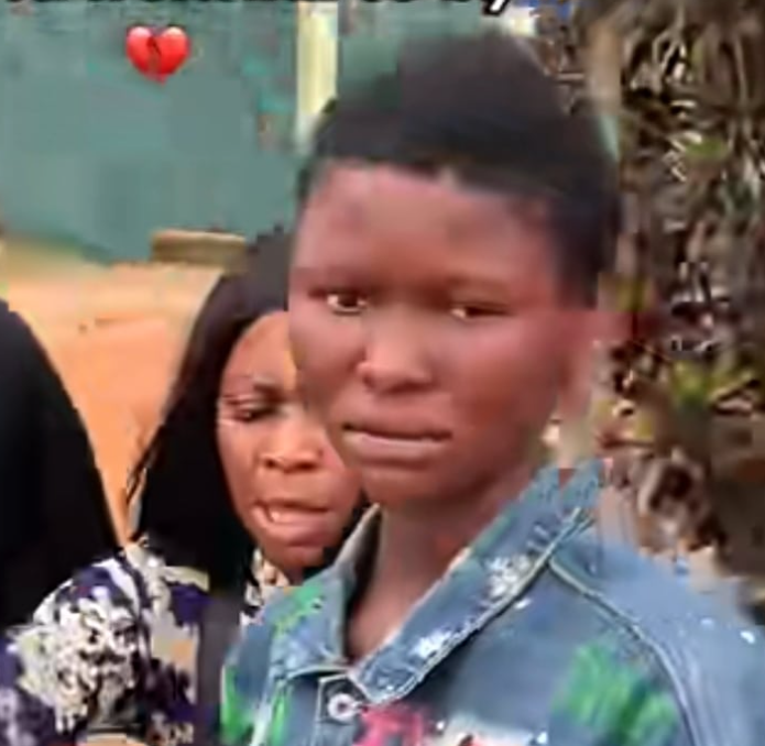 Woman using iPhone 12 steals iPhone 13 in Ikorodu