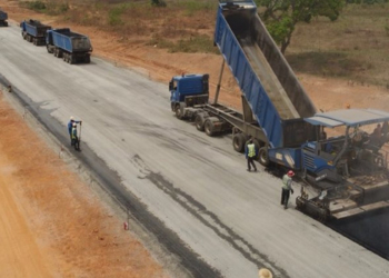 ongoing construction of Abuja-Kaduna-Zaria-Kano road