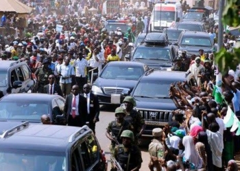 File Image: President Buhari's convoy