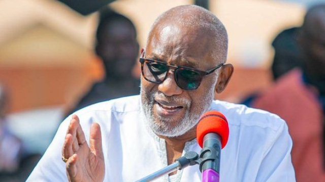 FG didn't give approval to state for automatic weapons, presidency replies Akeredolu