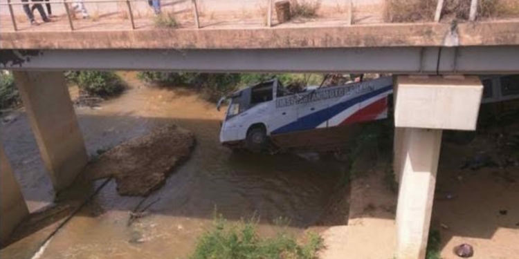 File Image: Bus plunged into Ebonyi river