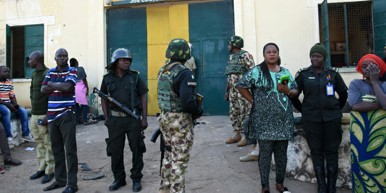 Security operatives from Operation Safe Haven at the Medium Security Custodial Centre in Jos which was on Sunday attacked by gunmen, on Monday (29/11/21).

07242/29/11/2021/Sunday Adah/JAU/BJO/NAN