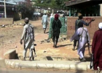 Bandits, kidnap, gunmem