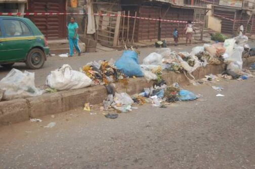Refuse littered Lipede-Kuto market in Abeokuta shut by Ogun government