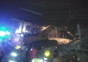 Rescue operations at the Yaba building collapse