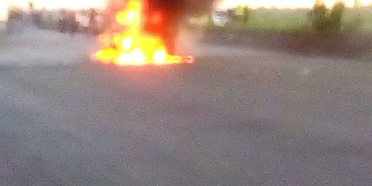 Depict image - Fire on expressway