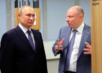 Don’t take us back to 1917 – Russia’s richest businessman tells Putin
