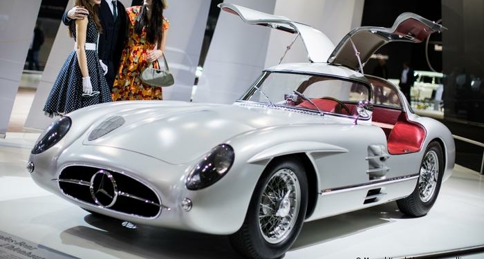 Mercedes 300 SLR Coupe sold for over N59billion becomes world's most expensive car