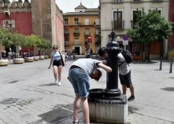 France runs out of drinking water amid heat wave, drought
