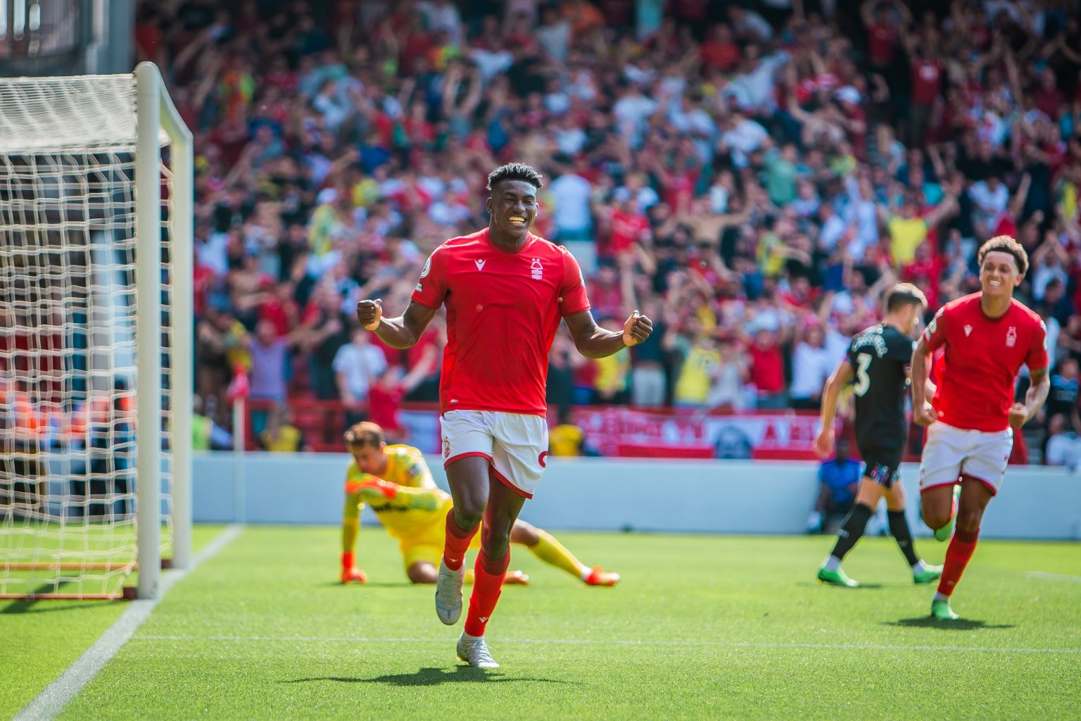 Awoniyi scores Nottingham Forest’s first EPL goal this century
