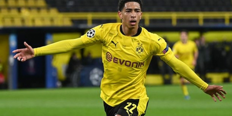 Jude Bellingham of Borussia Dortmund
