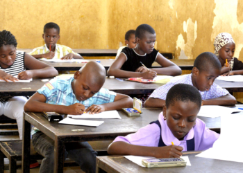 PIC  16. PUPILS  WRITING NATIONAL COMMON  ENTRANCE EXAMINATION INTO UNITY SCHOOLS AT 

FEDERAL GOVERNMENT BOYS COLLEGE,
GARKI IN  ABUJA ON SATURDAY(18/6/16).
4453/18/6/2016/ISE/HF/NAN