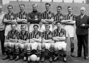 City before their victorious 1956 FA Cup final. Goalkeeper Bert Trautmann's neck is okay here, but he’ll finish game with fracture.