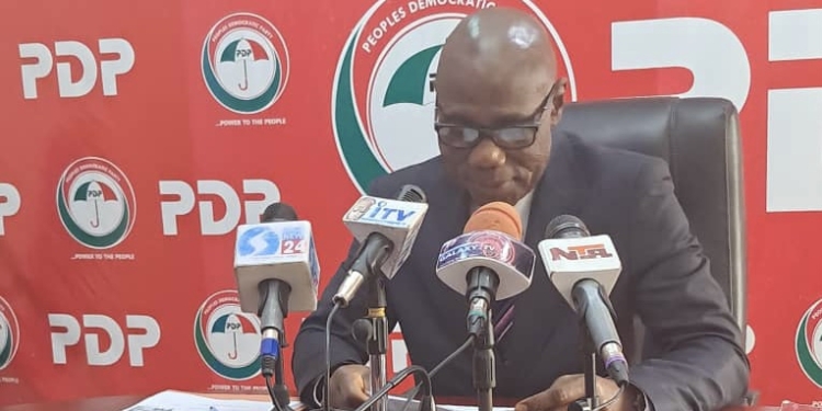 PDP National Publicity Secretary, Debo Ologunagba, addressing journalists in Abuja.