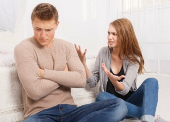Five Insecurity Traits in Men that Women should watch out for
