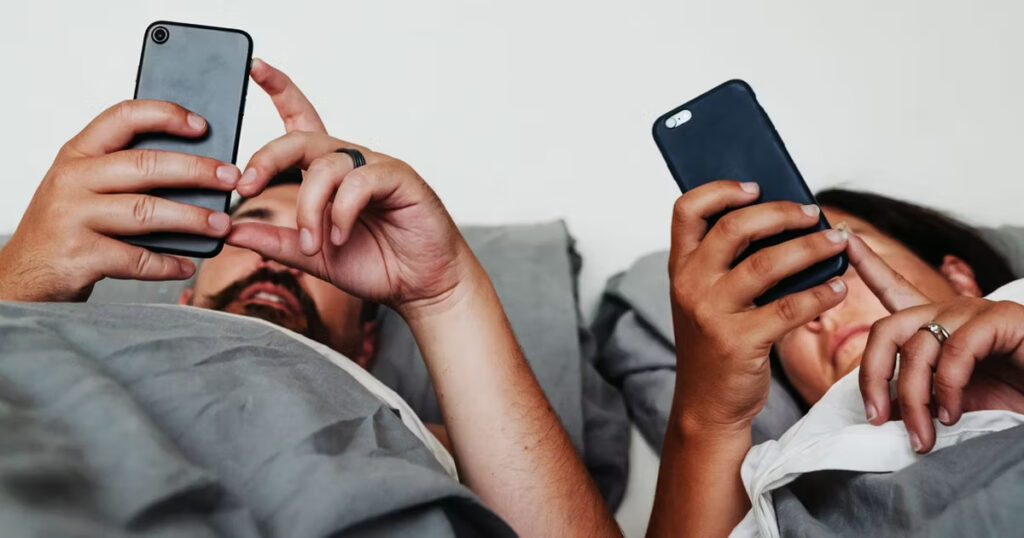 How mobile phones are destroying your relationships