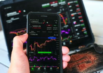 How to Invest in Stocks