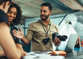 How to Become a Photographer