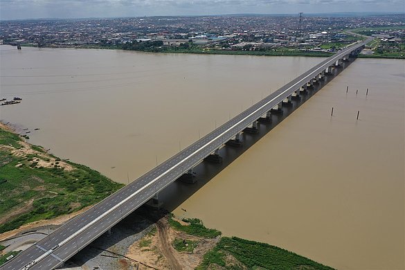 facts about Julius Berger