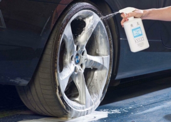 How to Clean and Detail Your Car at Home