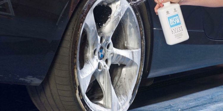 How to Clean and Detail Your Car at Home