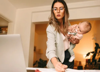 Tips for a Smooth Return After Maternity Leave