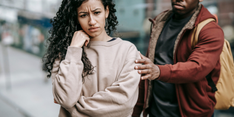 Signs That Someone Doesn’t Want to Be Your Friend