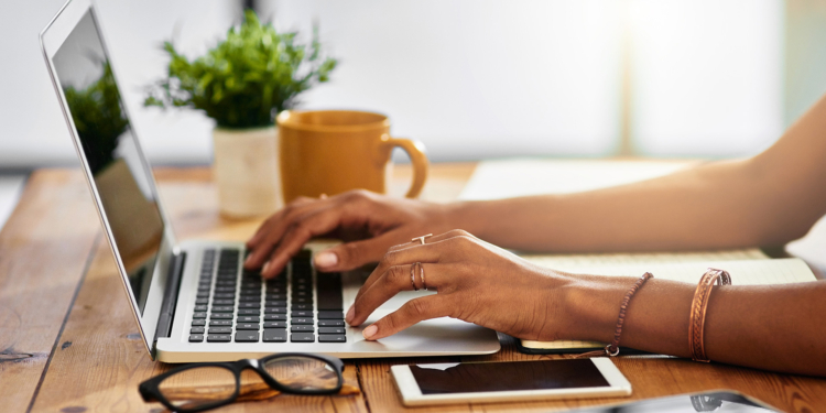 How to Write a Keep-in-Touch Email