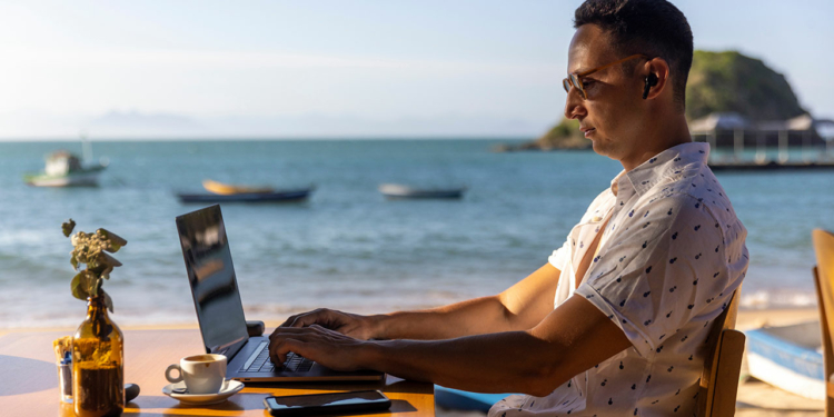 What Is a Digital Nomad